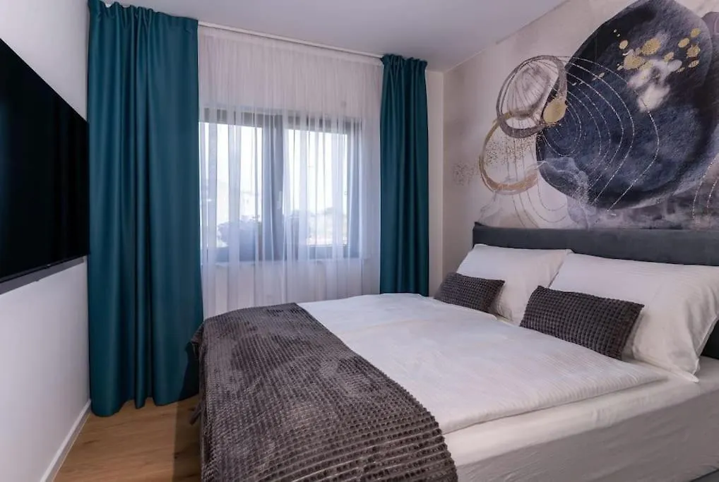 Capsula Luxury Apartment Umag